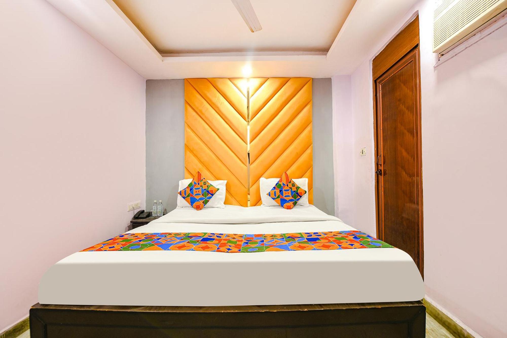 Fabhotel Pp Residency Tilak Nagar New Delhi Exterior foto