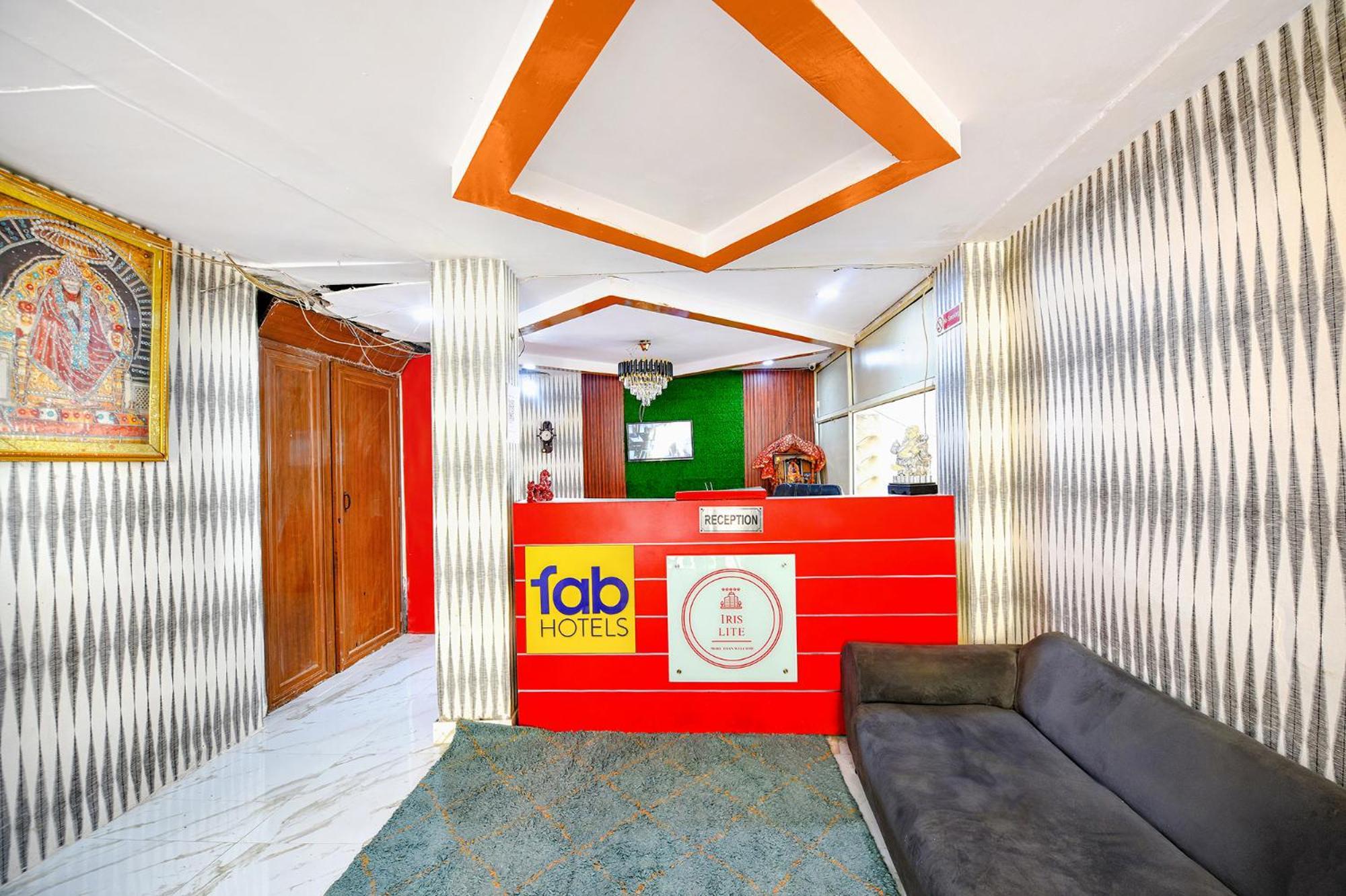 Fabhotel Pp Residency Tilak Nagar New Delhi Exterior foto