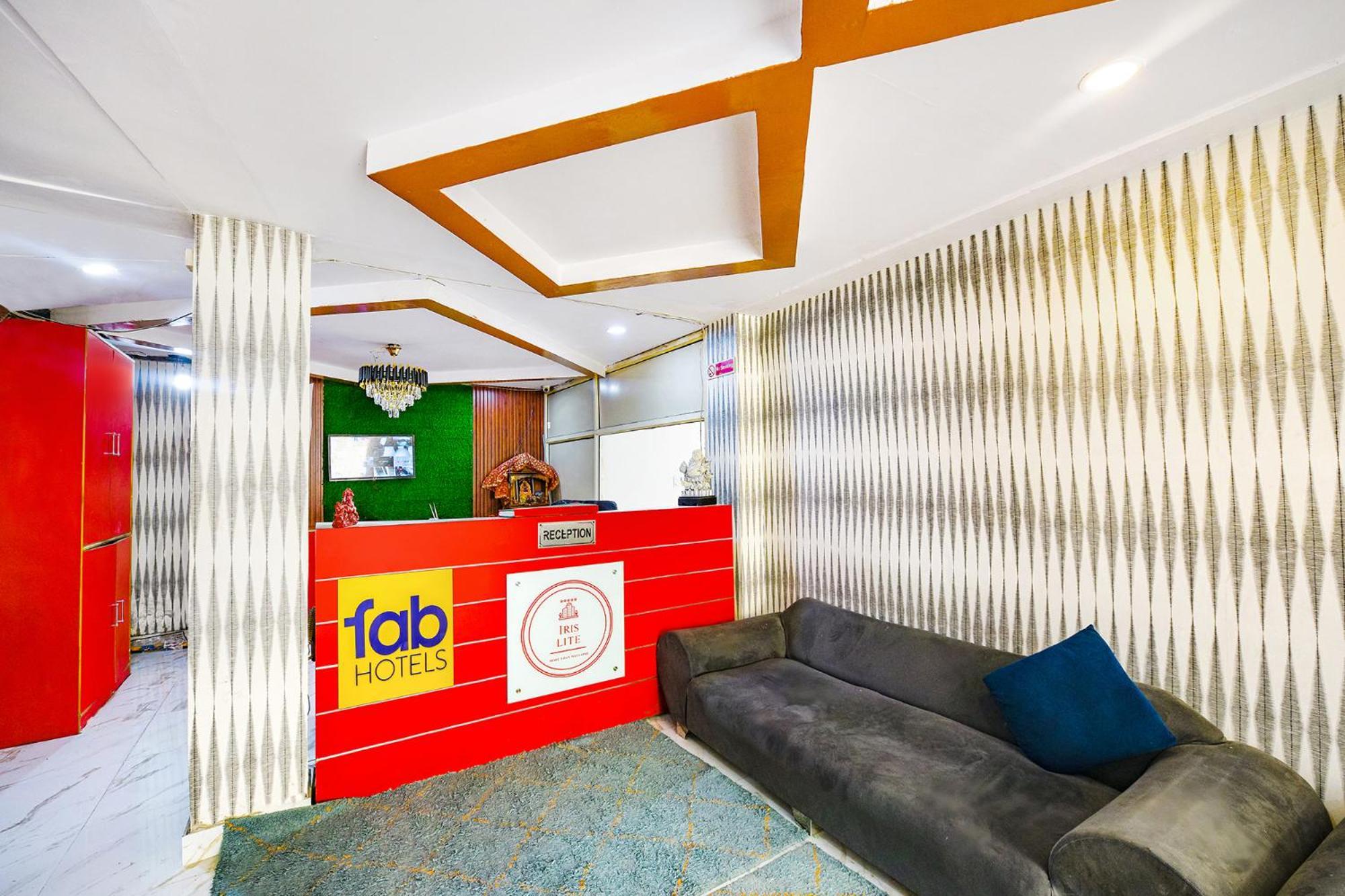 Fabhotel Pp Residency Tilak Nagar New Delhi Exterior foto